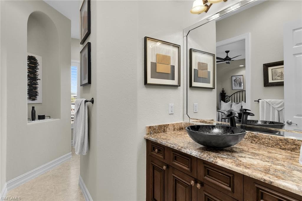 287 Rockhill Ct, Marco Island, FL 34145-34