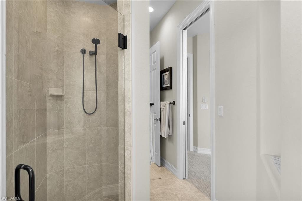 287 Rockhill Ct, Marco Island, FL 34145-35