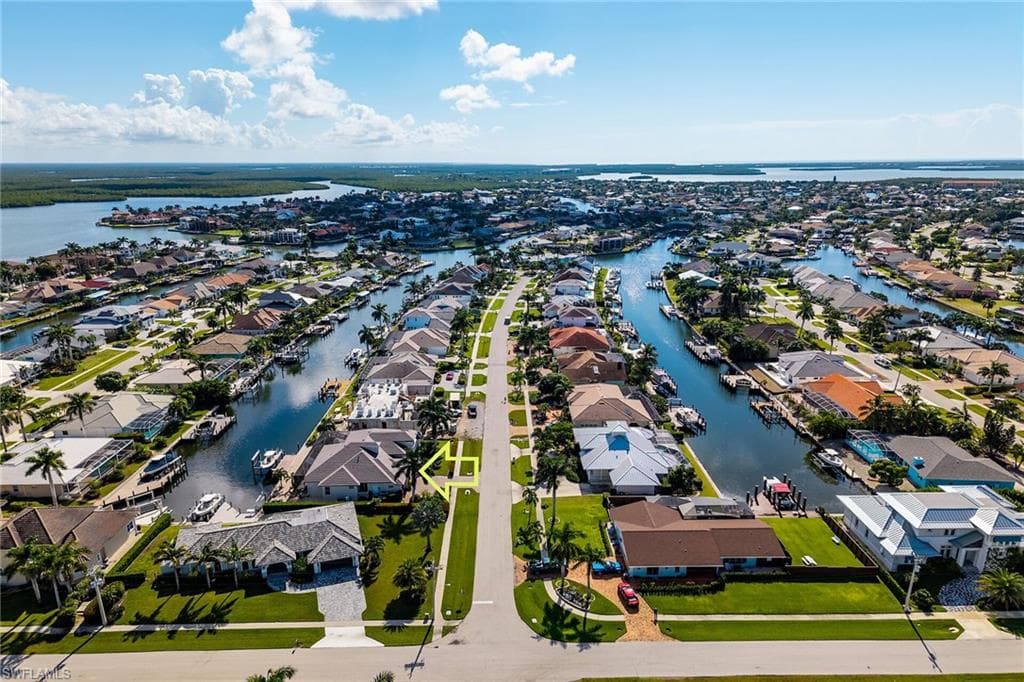 287 Rockhill Ct, Marco Island, FL 34145-44