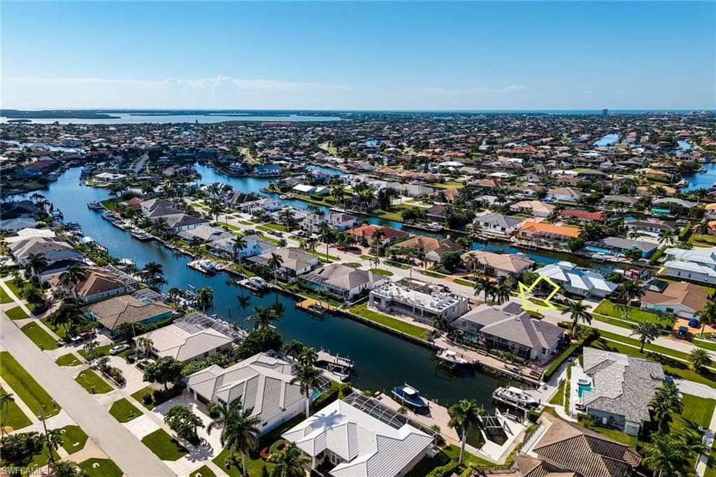 287 Rockhill Ct, Marco Island, FL 34145-45