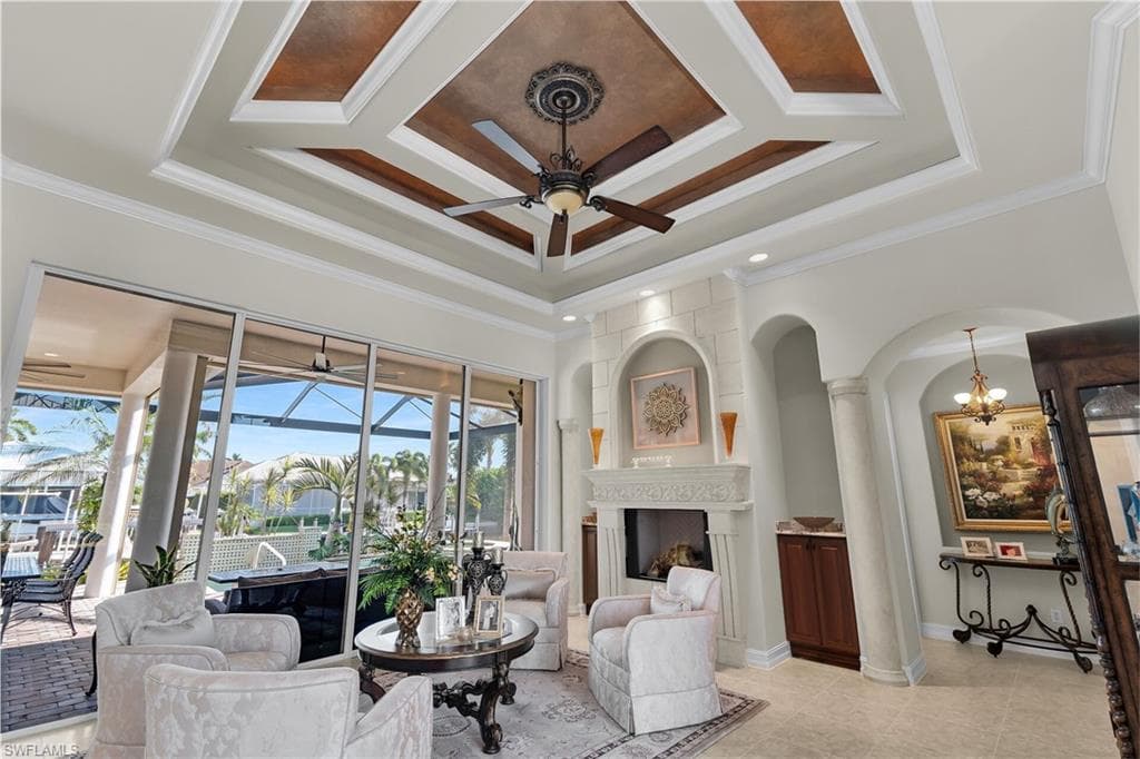 287 Rockhill Ct, Marco Island, FL 34145-5