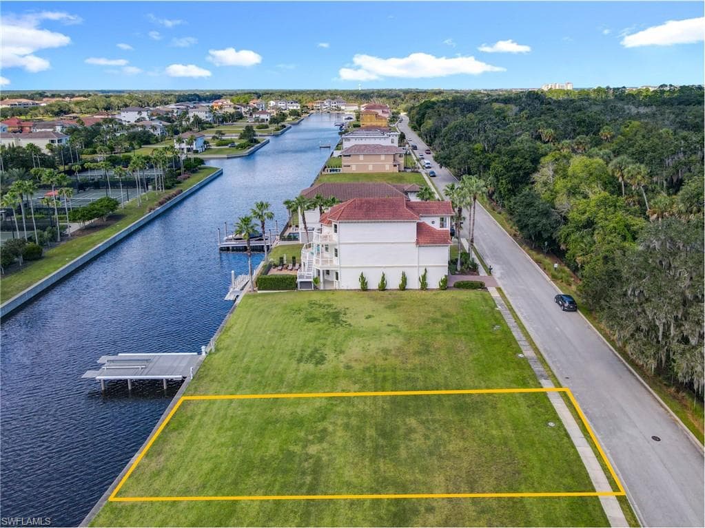214 Harbor Village Pt, Palm Coast, FL 32137-5