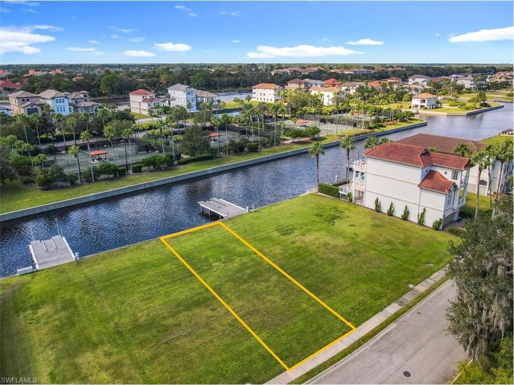214 Harbor Village Pt, Palm Coast, FL 32137-6