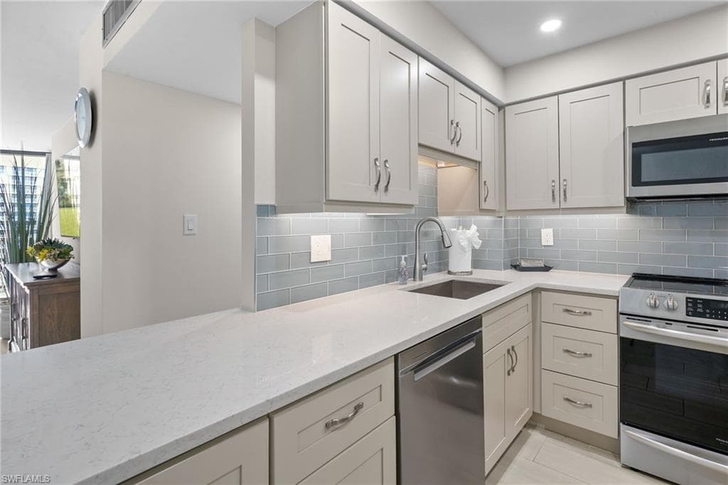 380 Seaview Ct 1107, Marco Island, FL 34145-12