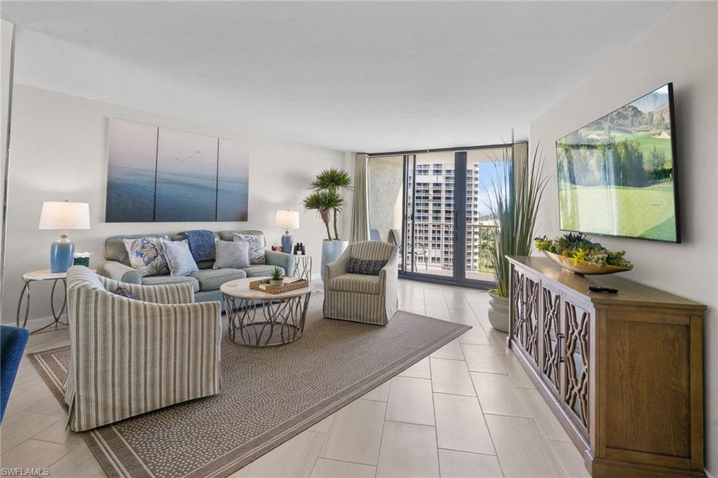 380 Seaview Ct 1107, Marco Island, FL 34145-3