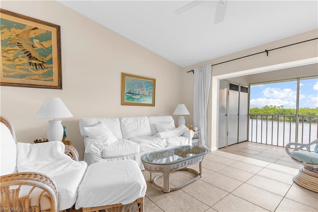 1295 Mainsail Dr 912, Naples, FL 34114-11