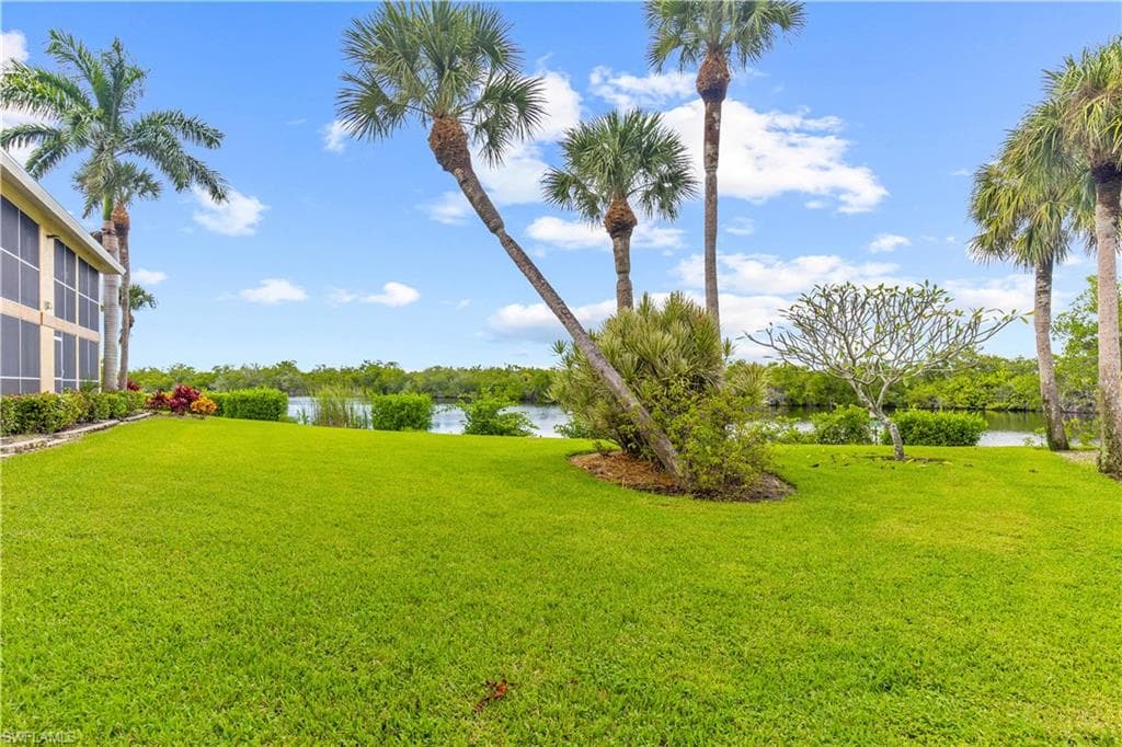 1295 Mainsail Dr 912, Naples, FL 34114-22