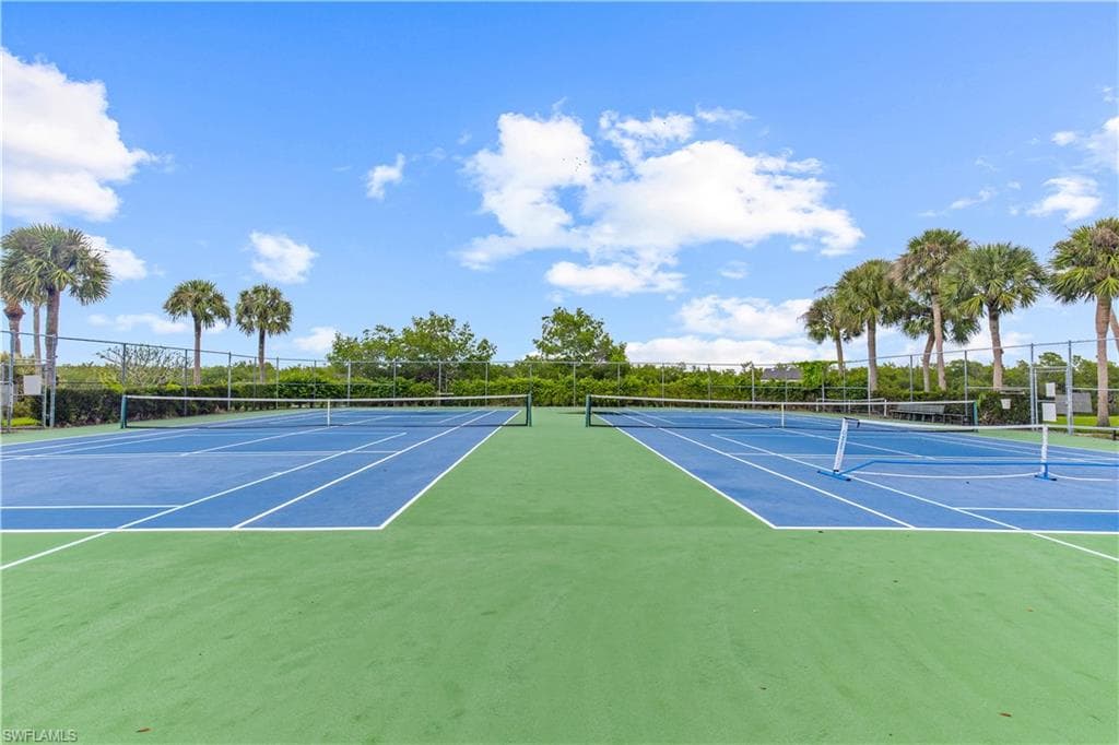 1295 Mainsail Dr 912, Naples, FL 34114-24