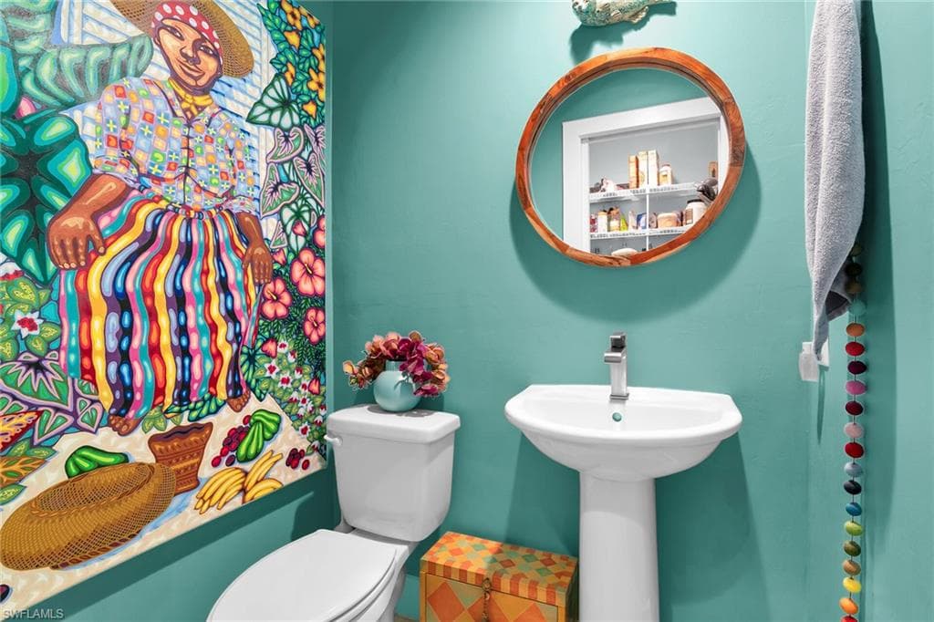 111 Bahama Ave, Marco Island, FL 34145-23