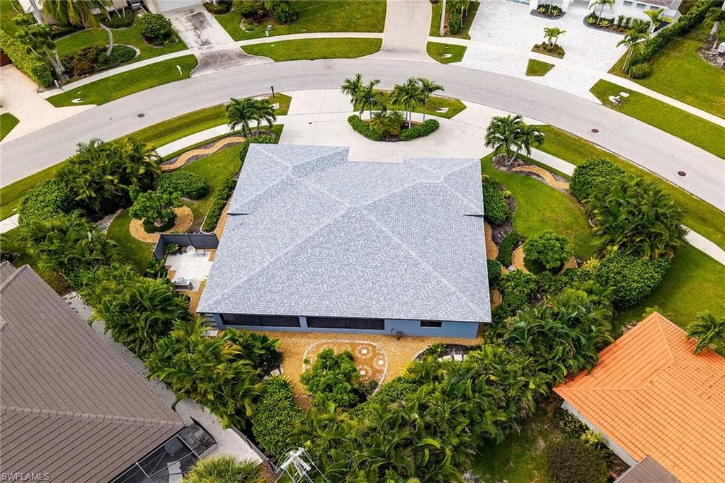 111 Bahama Ave, Marco Island, FL 34145-36