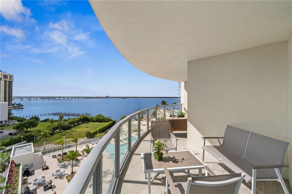 3000 Oasis Grand Blvd 901, Fort Myers, FL 33916-12