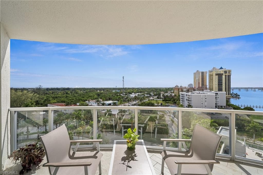 3000 Oasis Grand Blvd 901, Fort Myers, FL 33916-13