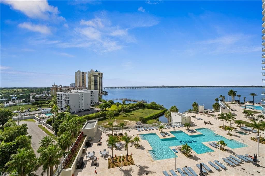 3000 Oasis Grand Blvd 901, Fort Myers, FL 33916-1