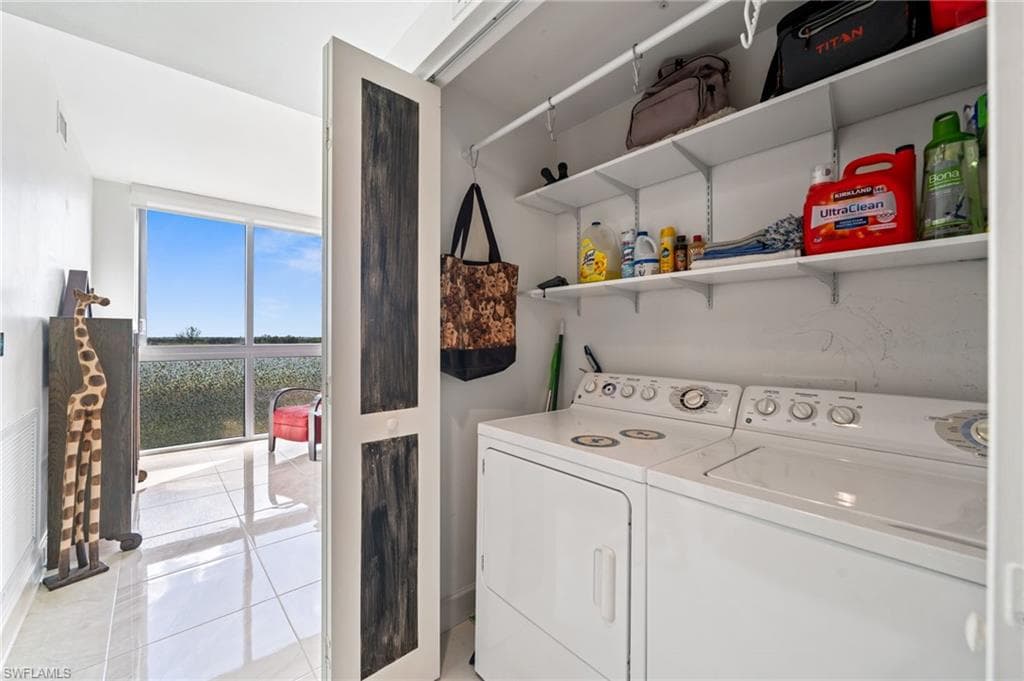 3000 Oasis Grand Blvd 901, Fort Myers, FL 33916-47