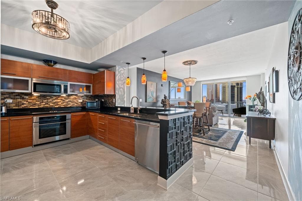 3000 Oasis Grand Blvd 901, Fort Myers, FL 33916-5