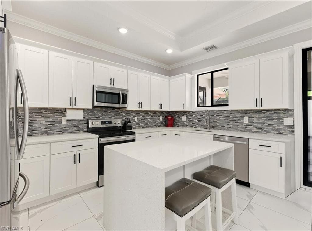 3362 56th Ave NE, Naples, FL 34120-11