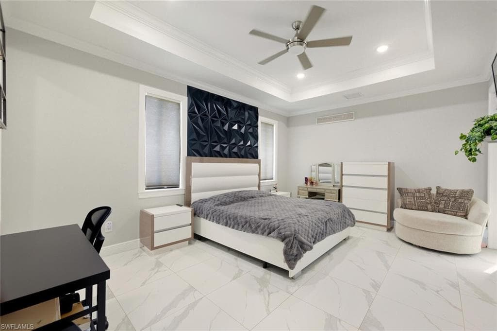 3362 56th Ave NE, Naples, FL 34120-14