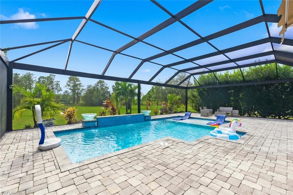 3362 56th Ave NE, Naples, FL 34120-24