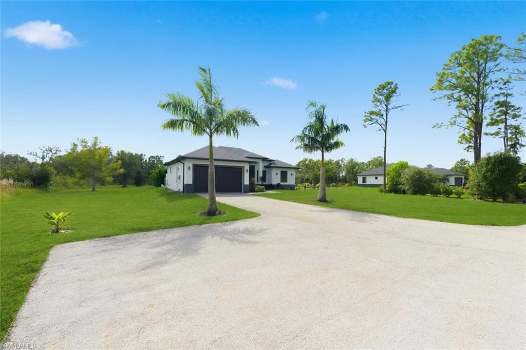 3362 56th Ave NE, Naples, FL 34120-2