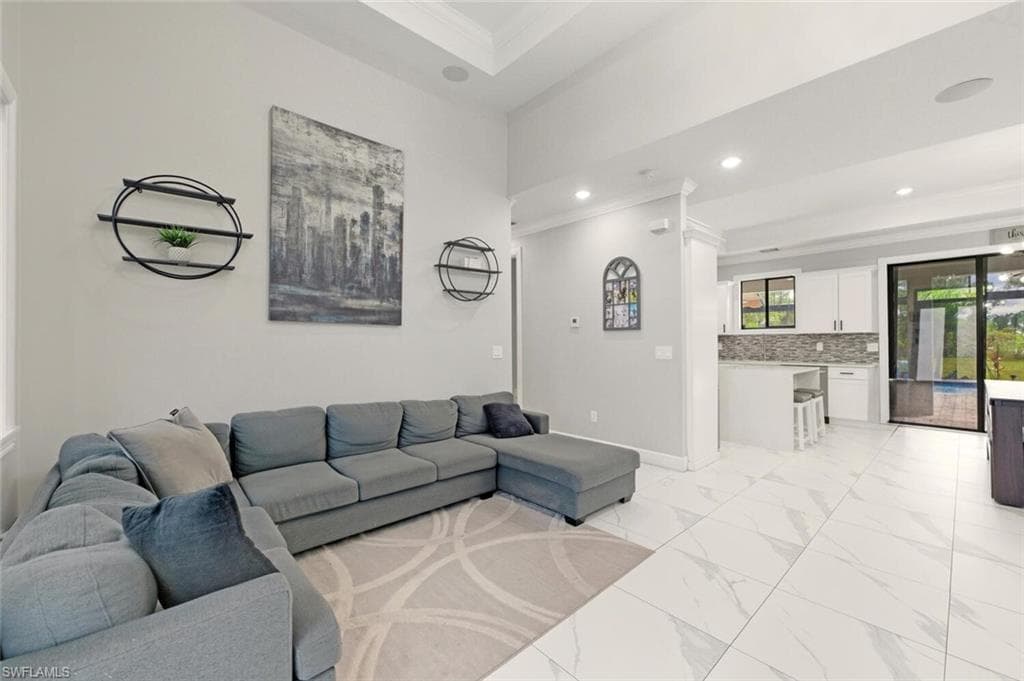 3362 56th Ave NE, Naples, FL 34120-4