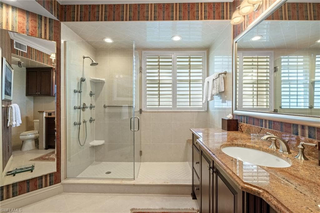 6830 San Marino Dr 711a, Naples, FL 34108-11