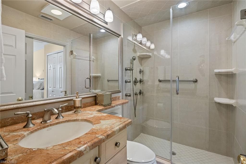 6830 San Marino Dr 711a, Naples, FL 34108-13