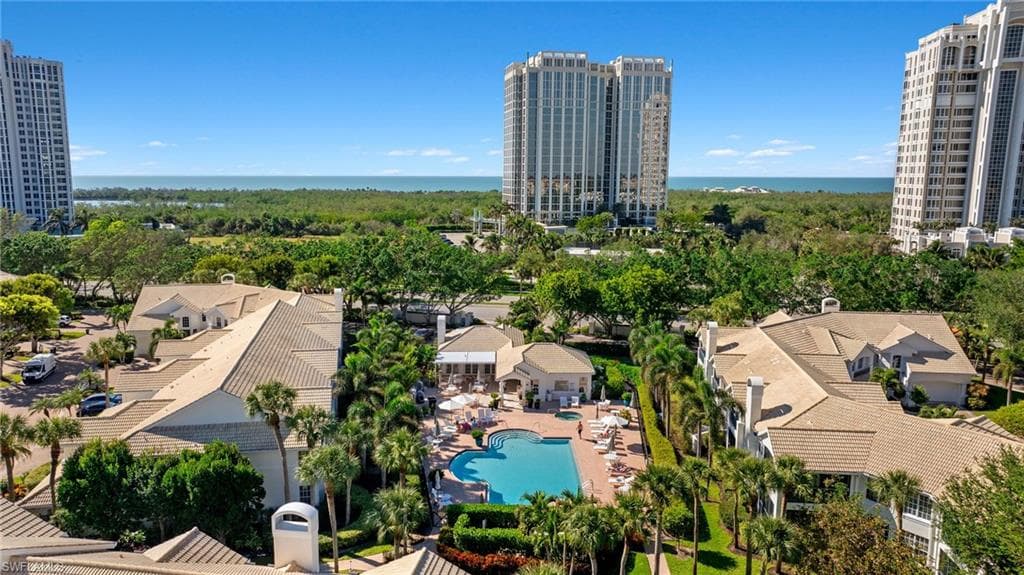 6830 San Marino Dr 711a, Naples, FL 34108-20