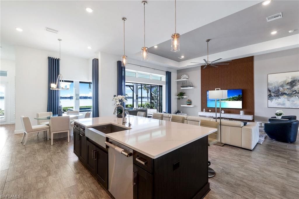 11401 Venetian Lagoon Dr, Fort Myers, FL 33913-7