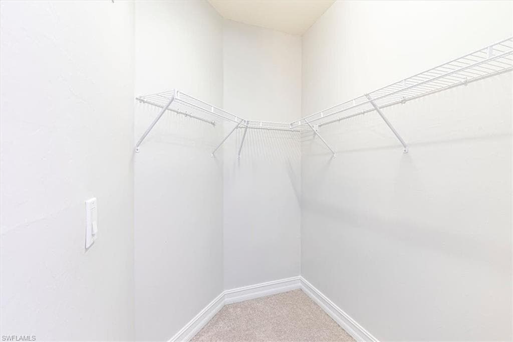 7738 Bristol Cir, Naples, FL 34120-21