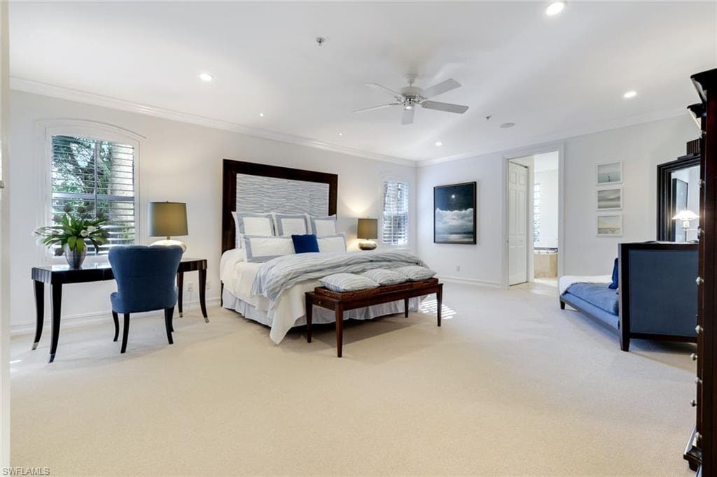 2868 Tiburon Blvd E 101, Naples, FL 34109-11