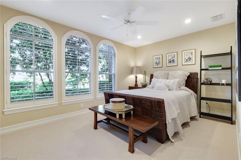 2868 Tiburon Blvd E 101, Naples, FL 34109-15