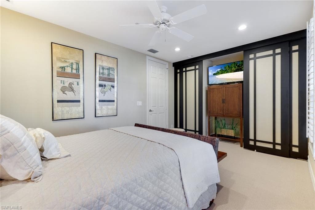 2868 Tiburon Blvd E 101, Naples, FL 34109-16