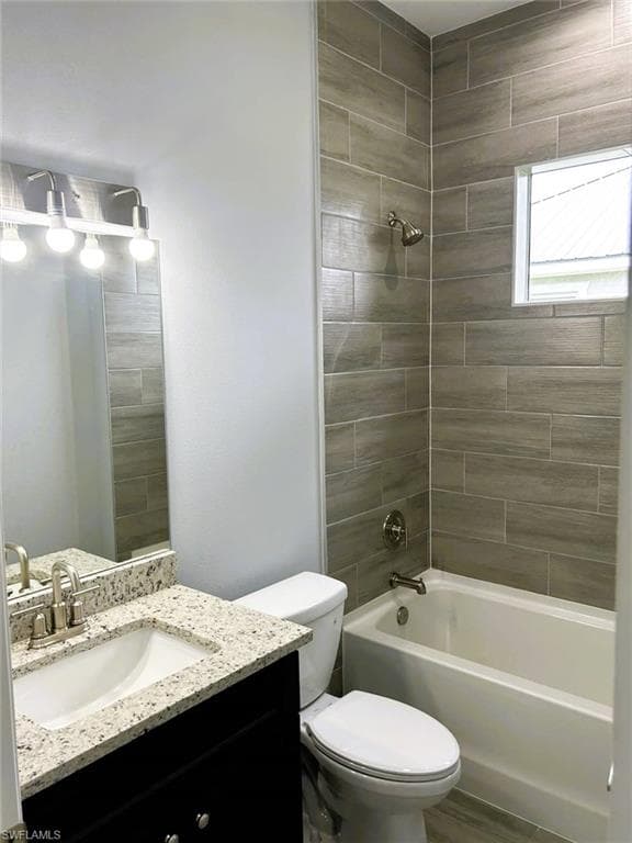 425 Mercedes Ct, Lehigh Acres, FL 33972-10