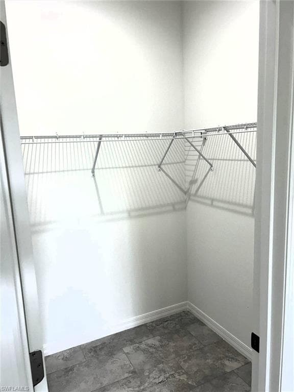 425 Mercedes Ct, Lehigh Acres, FL 33972-7