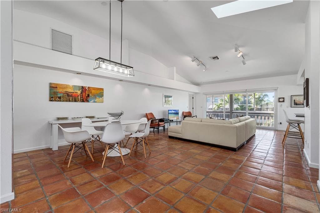 27189 Gasparilla Dr, Bonita Springs, FL 34135-14