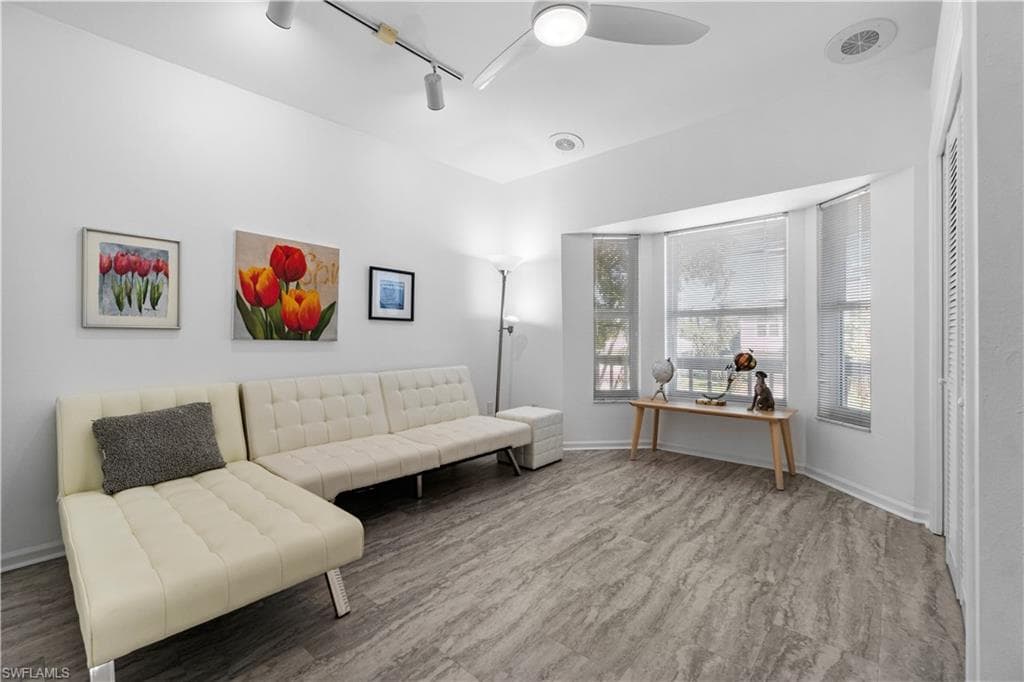 27189 Gasparilla Dr, Bonita Springs, FL 34135-23