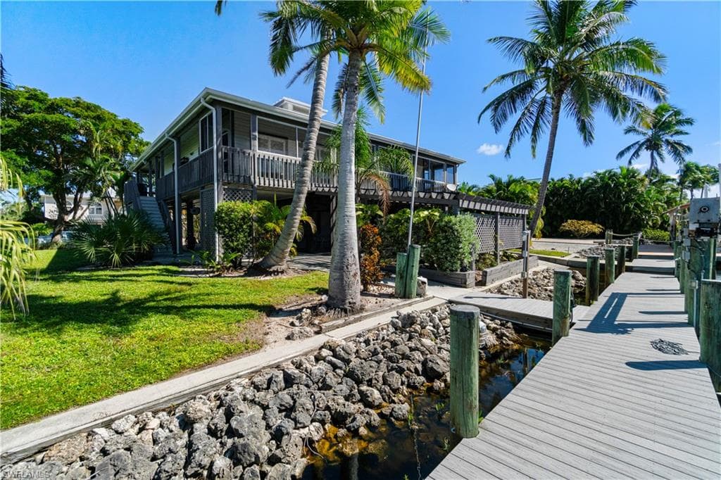 27189 Gasparilla Dr, Bonita Springs, FL 34135-26