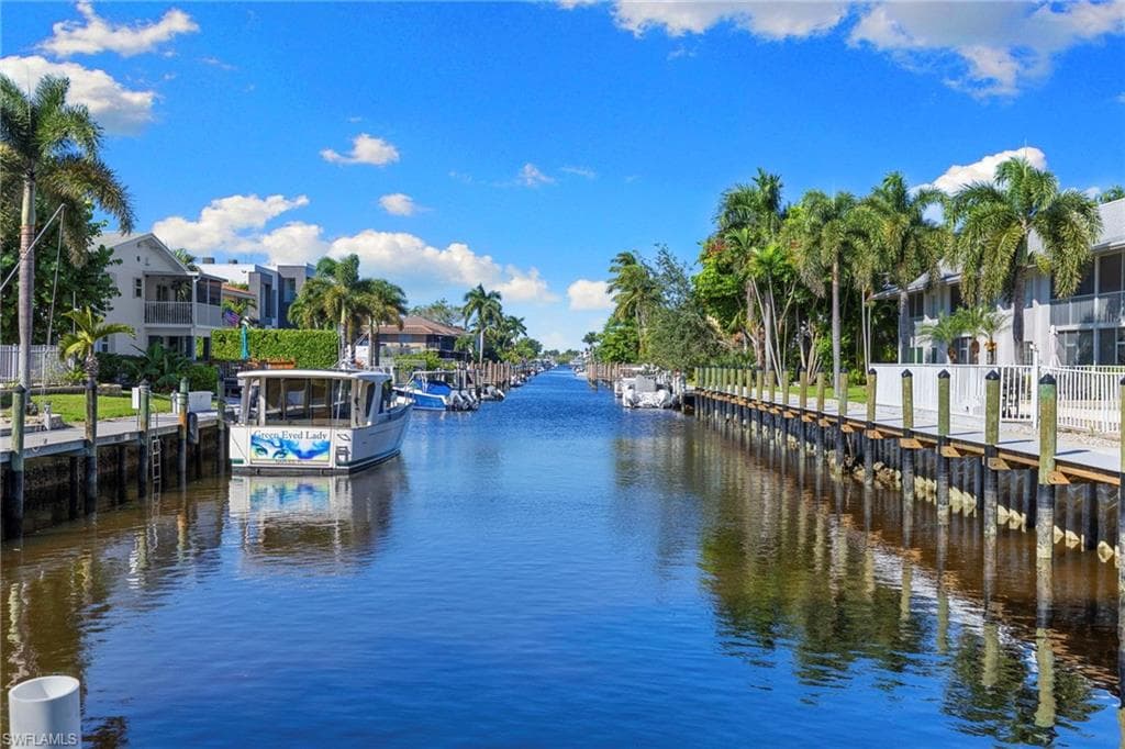 1686 Blue Point Ave B1, Naples, FL 34102-26