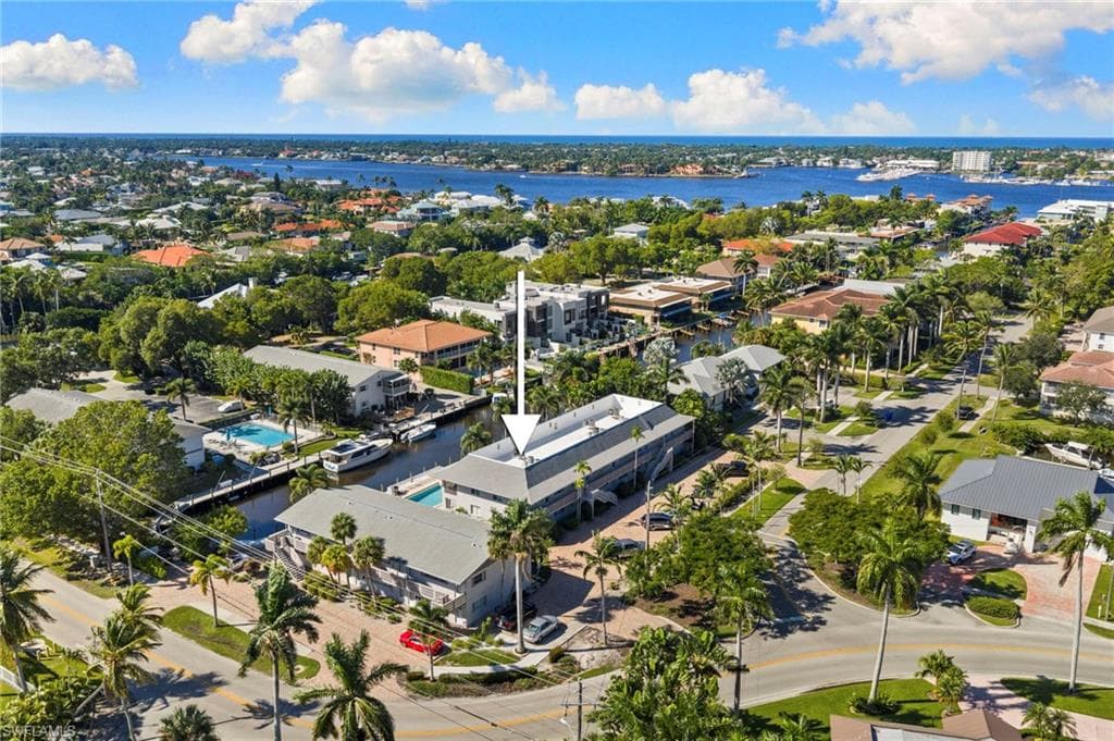 1686 Blue Point Ave B1, Naples, FL 34102-29