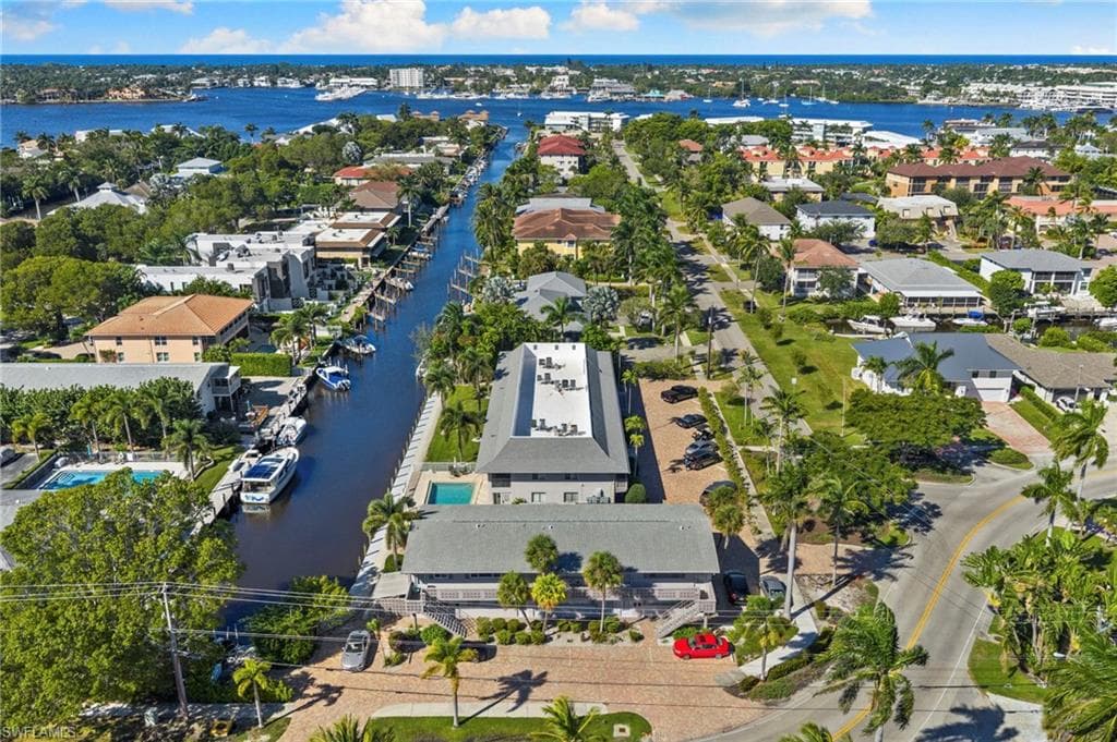 1686 Blue Point Ave B1, Naples, FL 34102-30