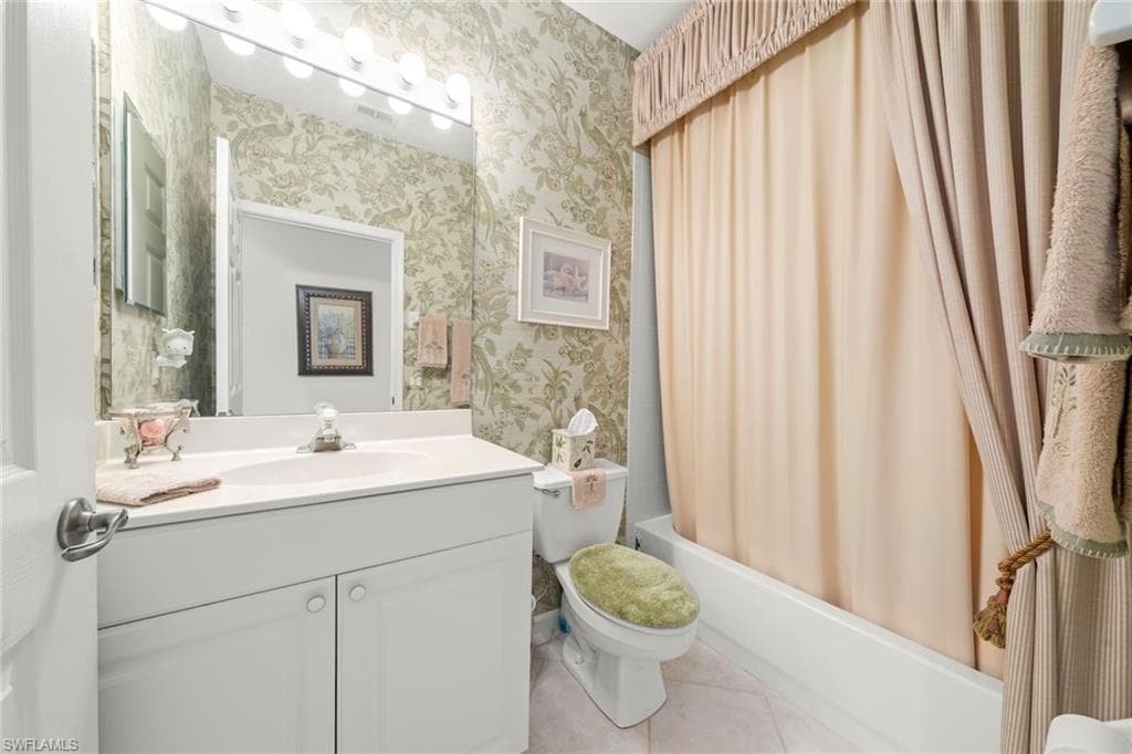 23101 Rosedale Dr 202, Estero, FL 34135-10