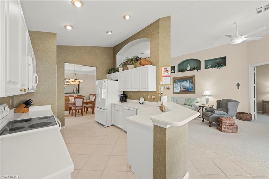 23101 Rosedale Dr 202, Estero, FL 34135-22