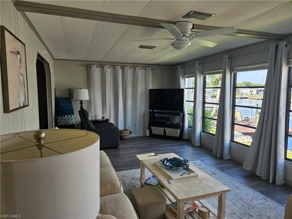 45 Aquamarine Ave 45q, Naples, FL 34114-19