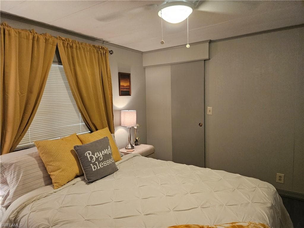 45 Aquamarine Ave 45q, Naples, FL 34114-30