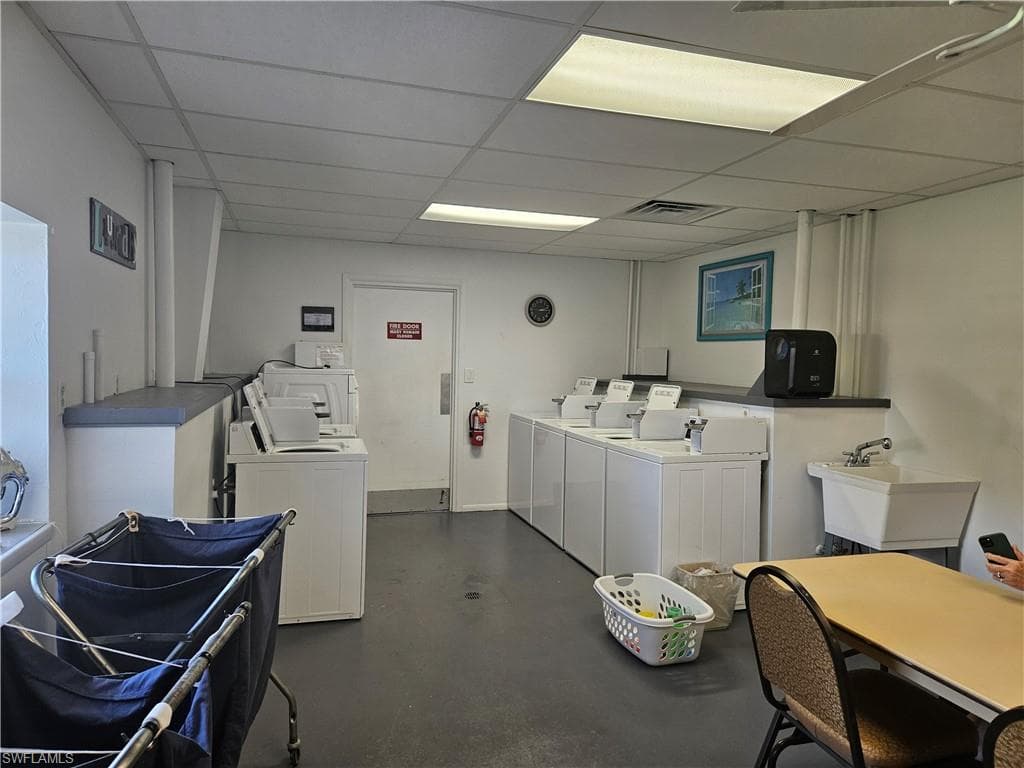 45 Aquamarine Ave 45q, Naples, FL 34114-50