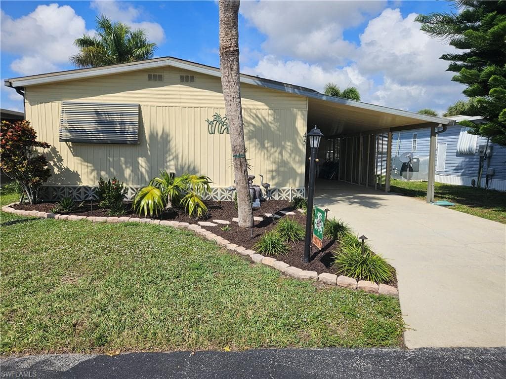 45 Aquamarine Ave 45q, Naples, FL 34114-6