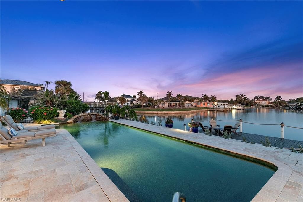 7 Glenview Manor Dr, Fort Myers Beach, FL 33931-31