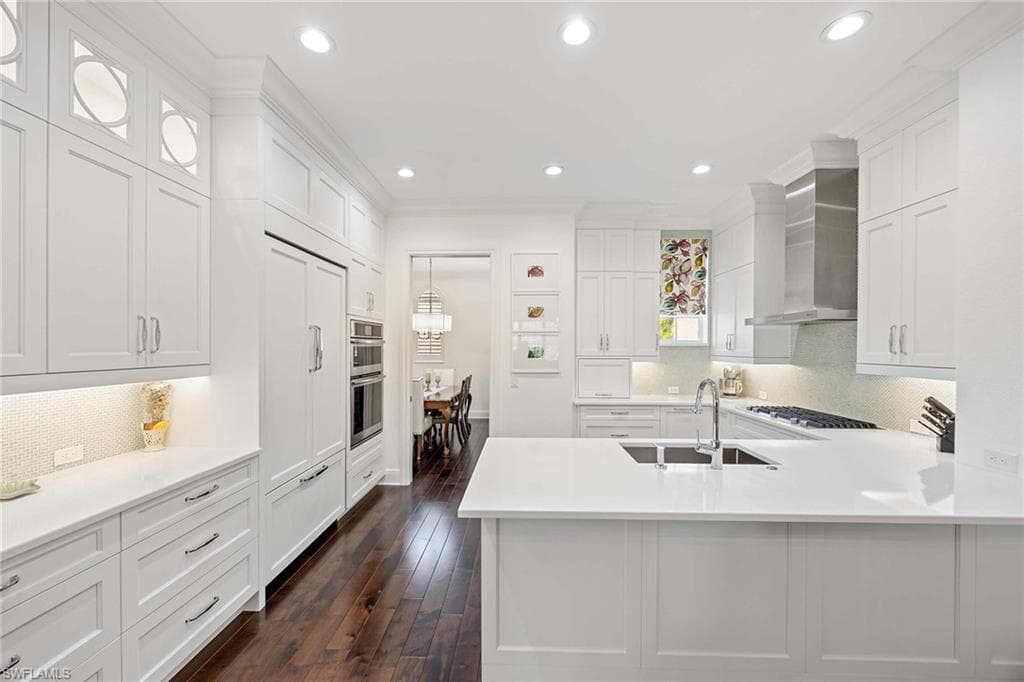 2718 Callista Ct 203, Naples, FL 34114-16