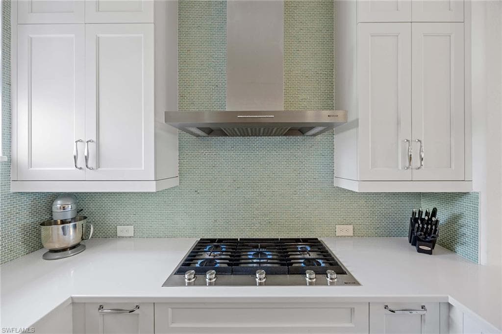 2718 Callista Ct 203, Naples, FL 34114-19