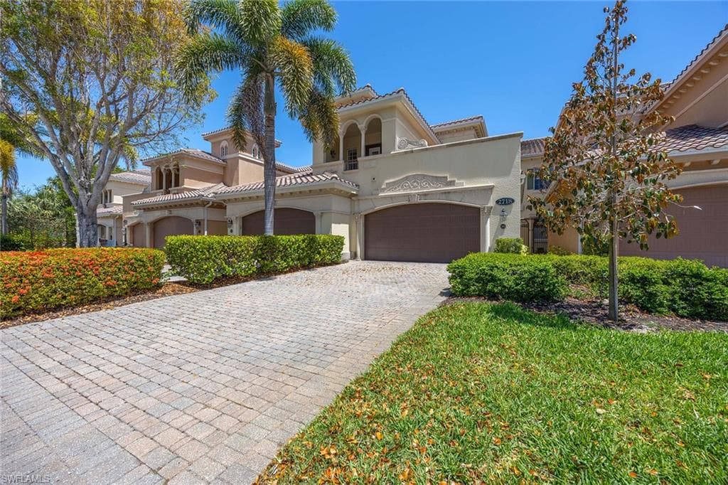2718 Callista Ct 203, Naples, FL 34114-1